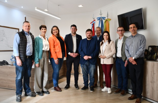 Foto de capa da notícia: Administração Municipal de Nova Petrópolis realiza visita institucional a Sunchales