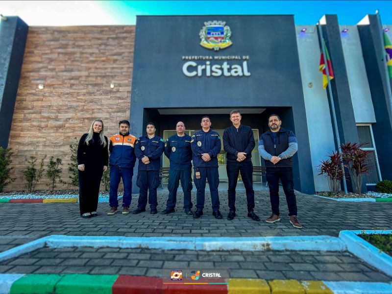 Foto de capa da notícia: Prefeitura de Cristal recebe equipe da Capitania dos Portos do RS