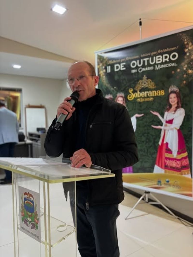 Foto de capa da notícia Prefeito José Mário Grazziotin e primeira-dama Dilce prestigiam lançamento do Concurso das Soberanas de Ipê 2025