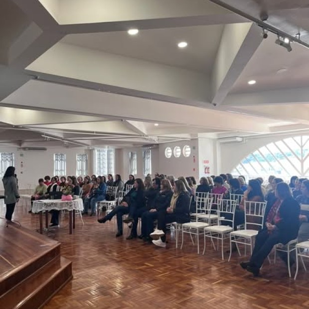 Foto de capa da notícia: Café com Conversa reúne e une mulheres em Ipê