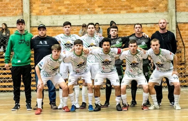 Libertad F.C e Tanque Cheio vencem na abertura do Futsal Juniores de Nova Pádua