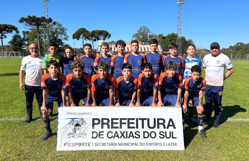 Galo F.C estreia na Taça Marcopolo de Futebol de Campo nas categorias Sub-14 e Sub-16