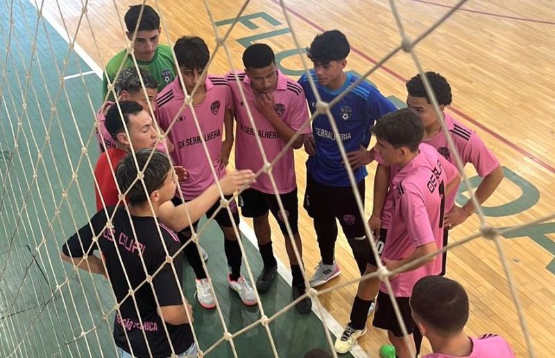 Os Guri B e São Cristóvão estreiam com vitória no Futsal Sub-17 de Flores da Cunha