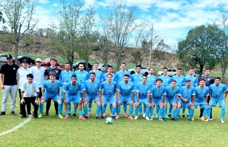 Sparta/São Miguel F.C e E.C São Cristóvão lideram o futebol de campo de Flores da Cunha